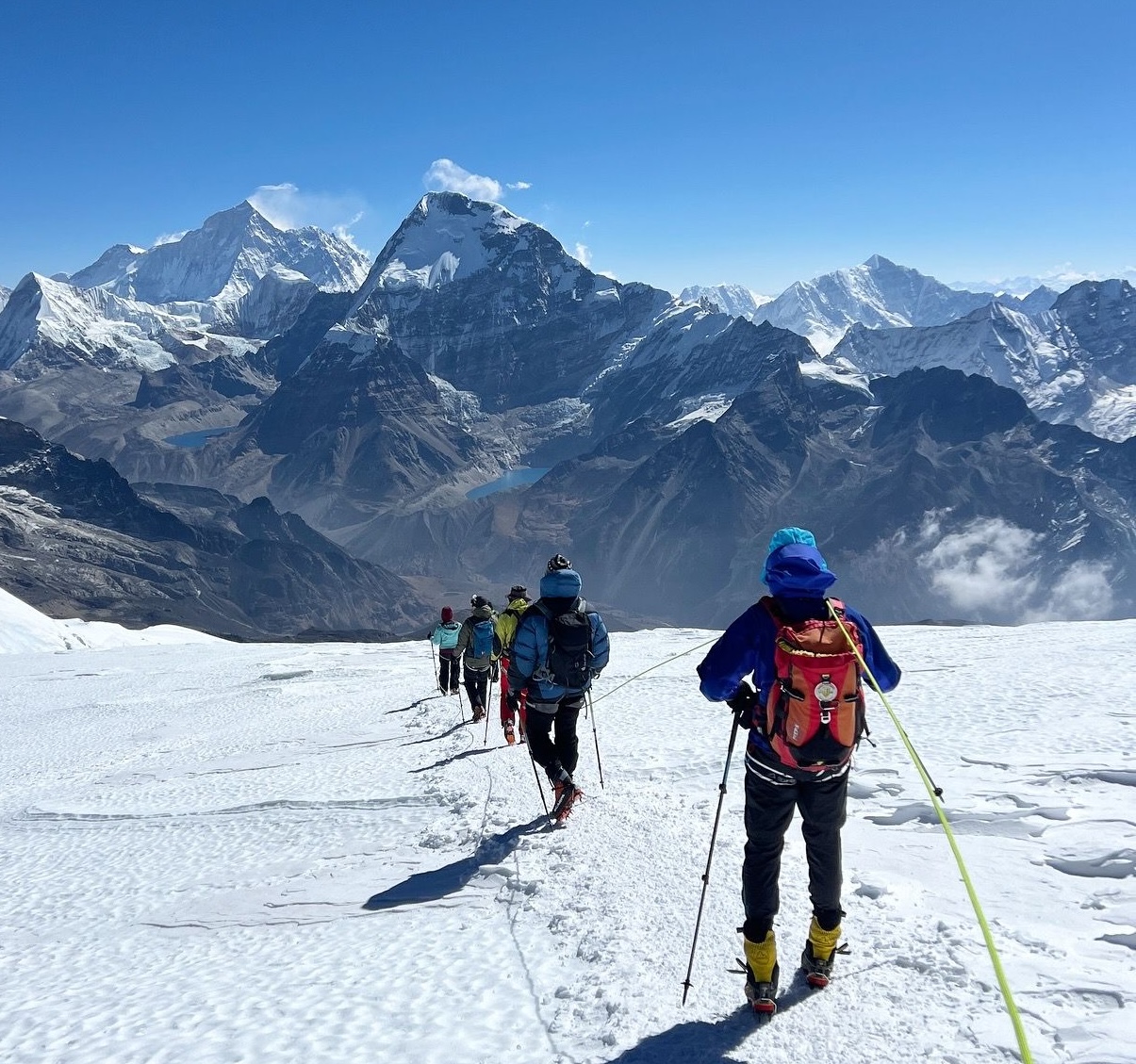 🏔️ بعثة قمة ميرا بيك (6,476م)